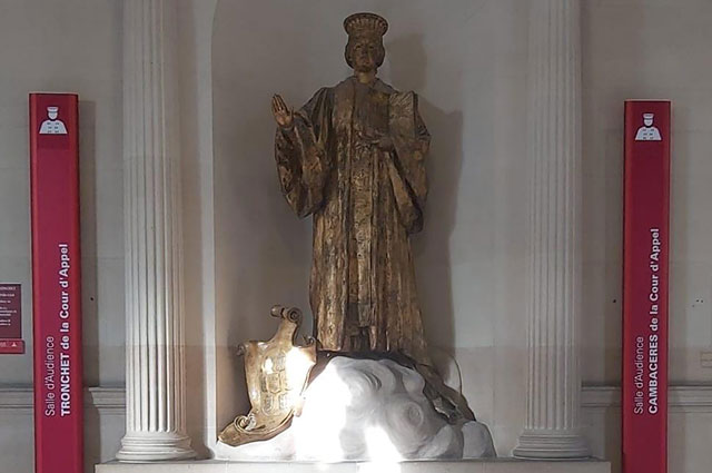  José Páez admitted to the Paris Bar as Avocat à la cour